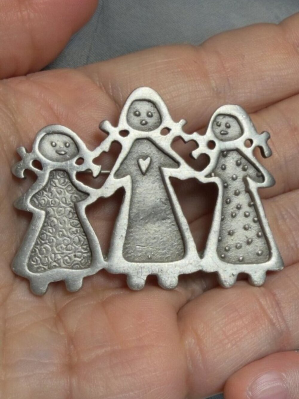 Three Sisters Brooch signed Cynthia Webb Silver Tone Pin 2”